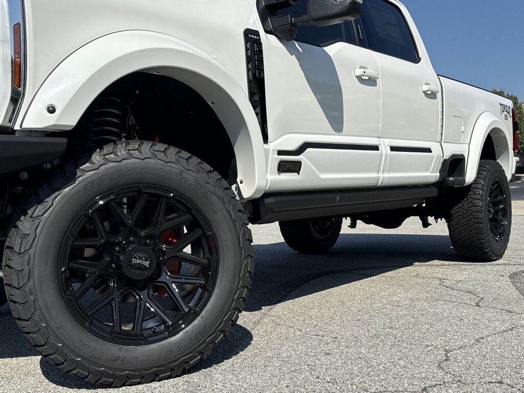 New 2026 Ford F-250 Lariat Truck Crew Cab