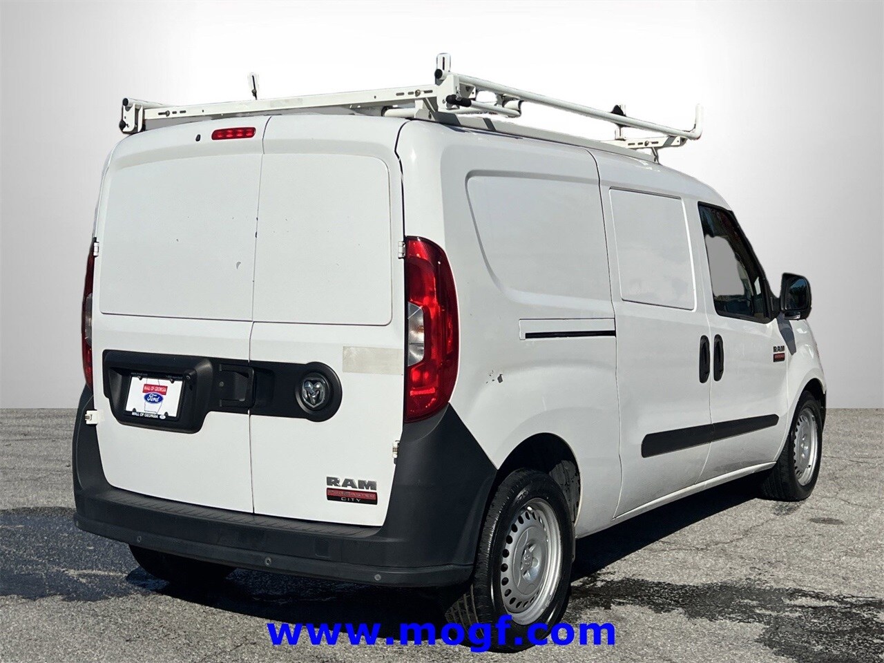 2019 Ram ProMaster City Tradesman Cargo Van photo 2