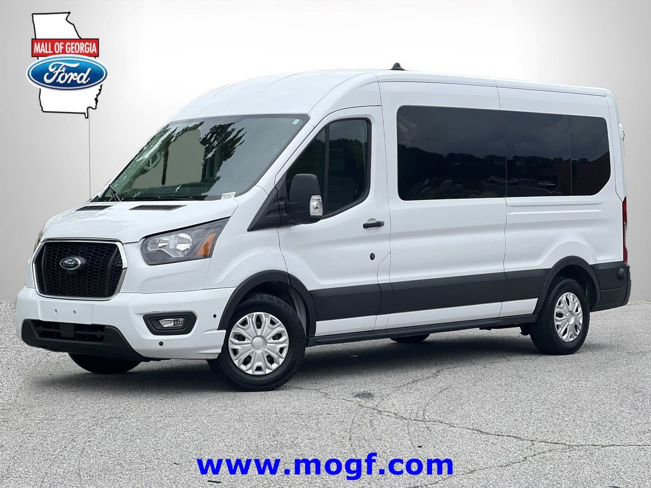 2024 Ford Transit 350 XLT Med Roof Sliding Pass. 148's photo