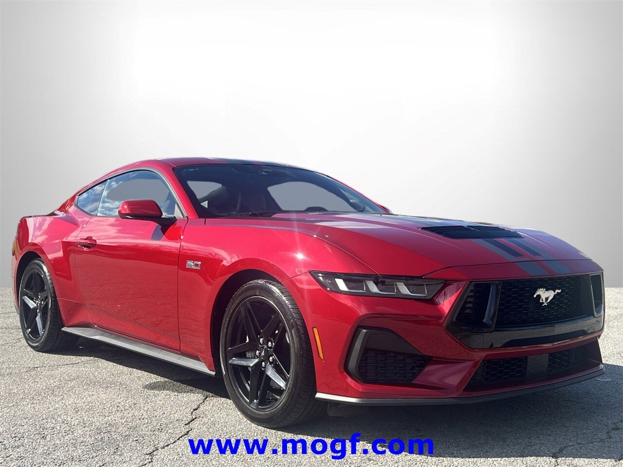 2024 Ford Mustang GT Premium photo 4
