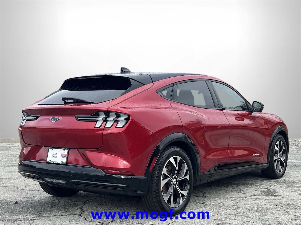 Used 2022 Ford Mustang Mach-E Premium SUV