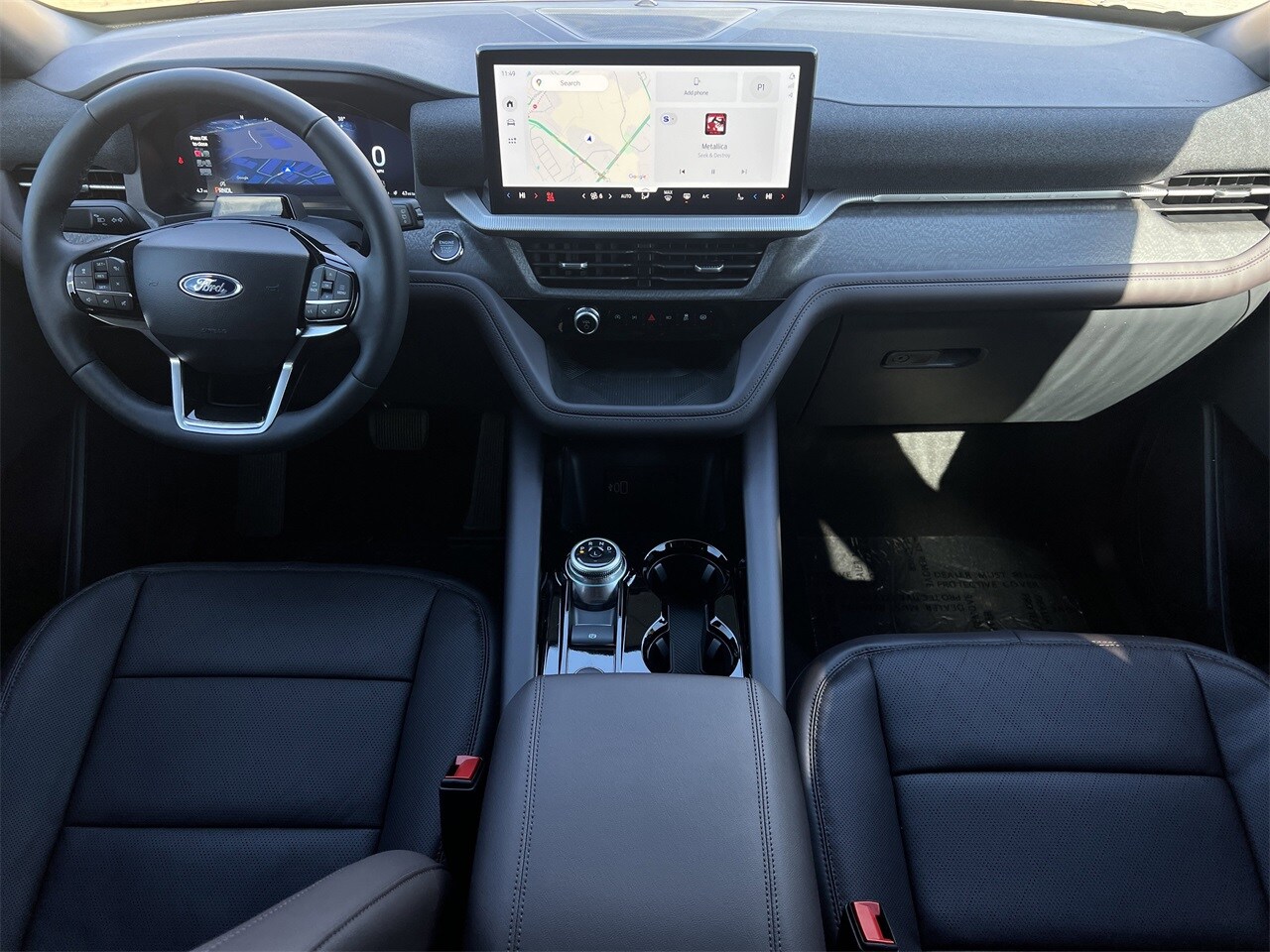 2026 Ford Explorer Platinum photo 2