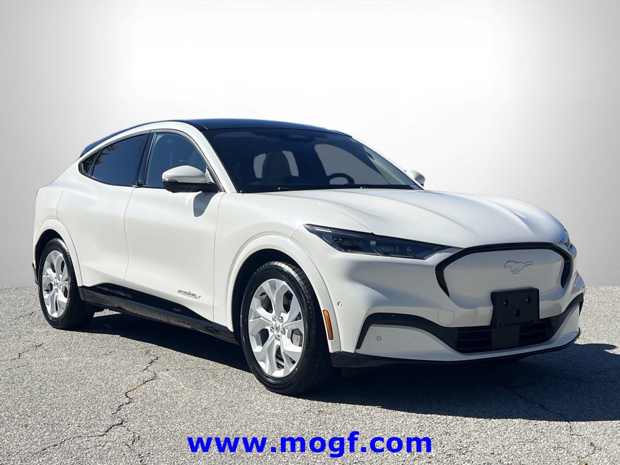 Used 2022 Ford Mustang Mach-E Premium SUV
