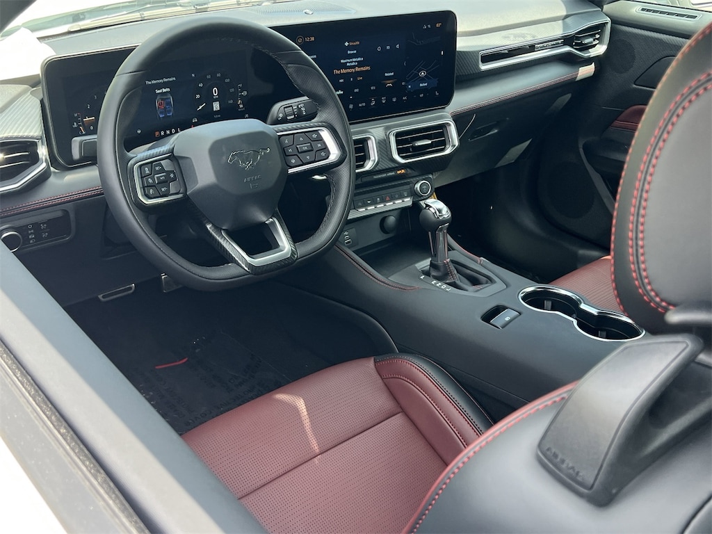 New 2025 Ford Mustang  Convertible