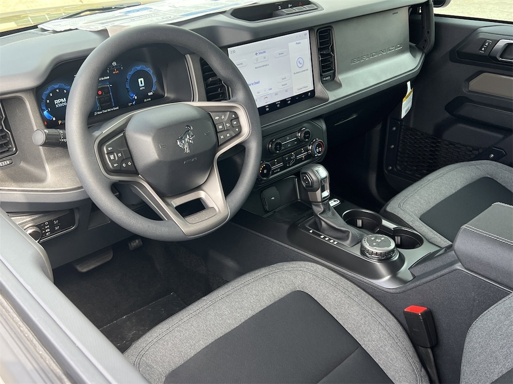 New 2025 Ford Bronco Base SUV