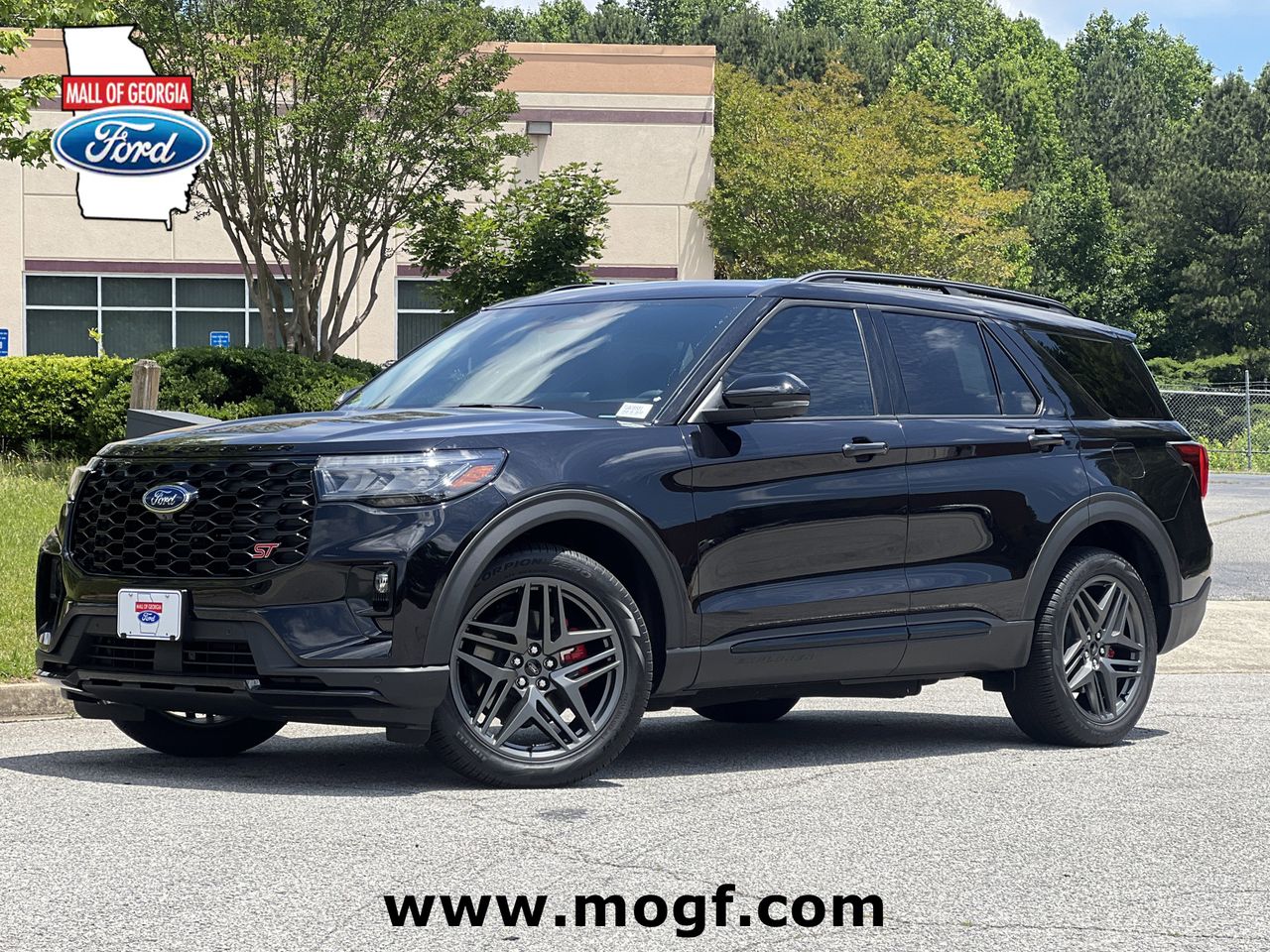 2026 Ford Explorer ST 4WD's photo