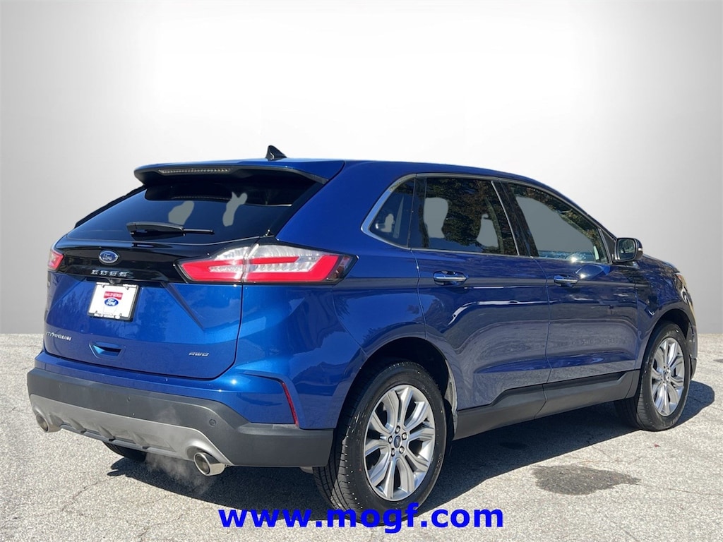 Certified 2022 Ford Edge Titanium SUV