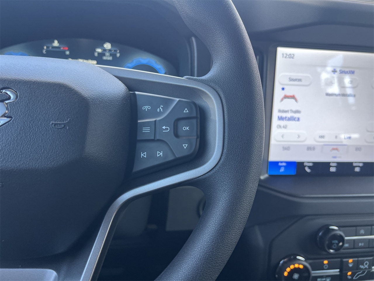 2025 Ford Bronco 4-Door Base - Photo 10