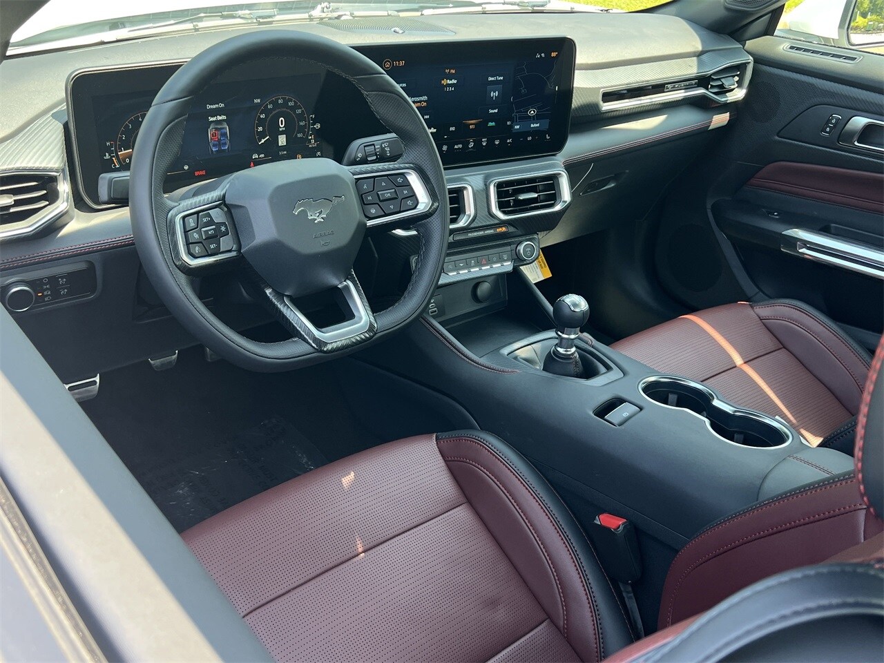 2025 Ford Mustang GT photo 2