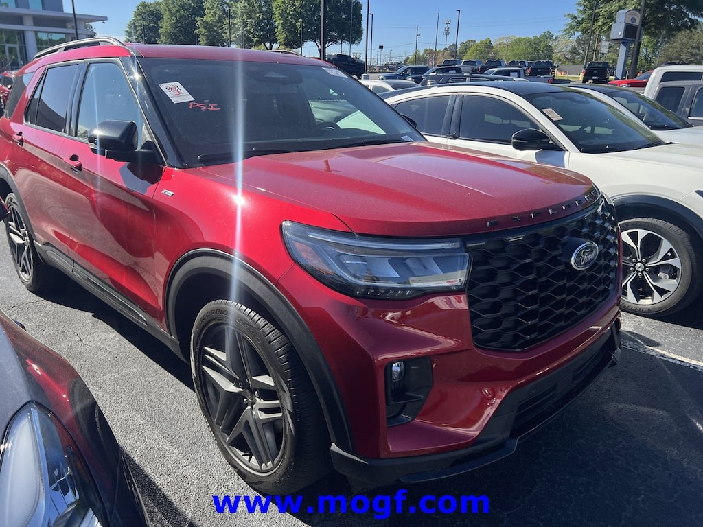 Certified 2025 Ford Explorer ST-Line SUV