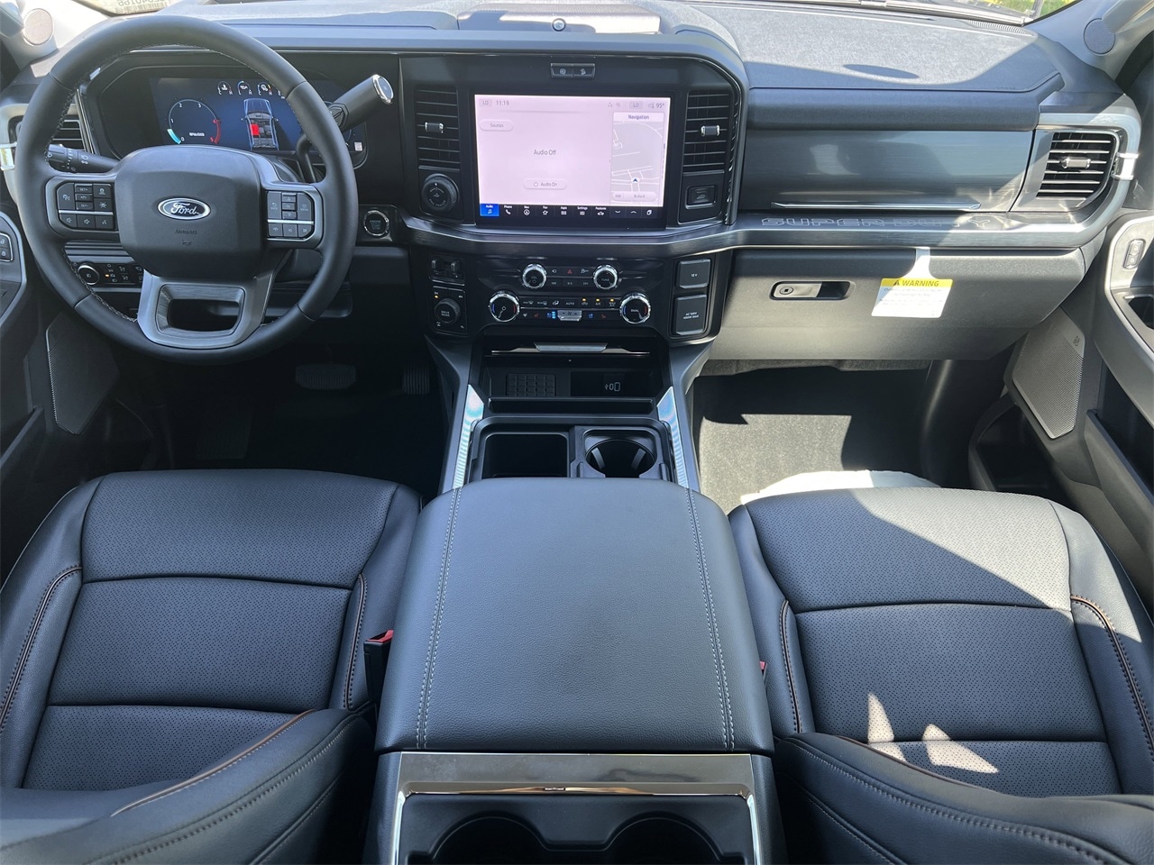 2025 Ford F-250 Lariat photo 2