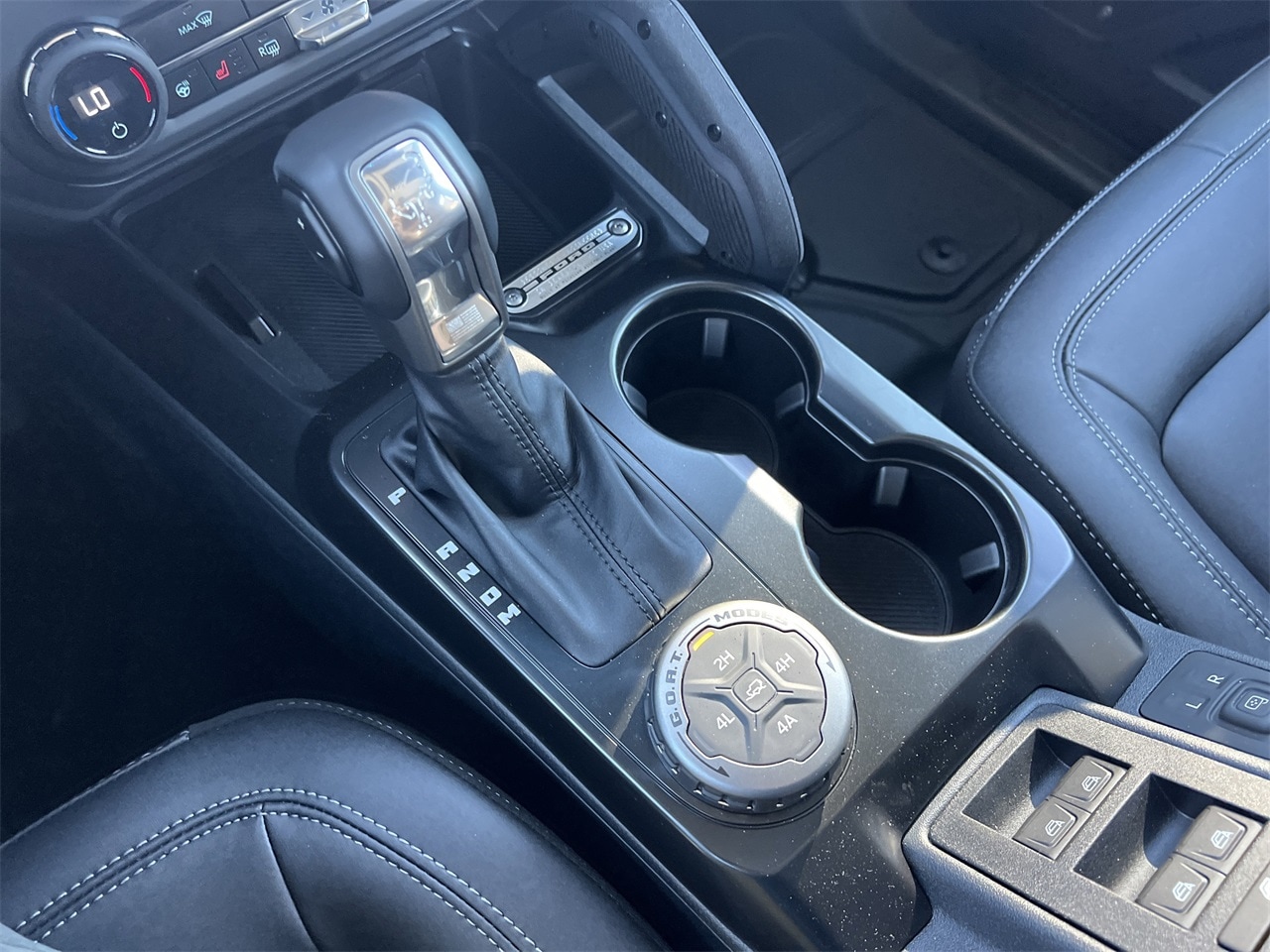 2025 Ford Bronco 4-Door Badlands - Photo 8