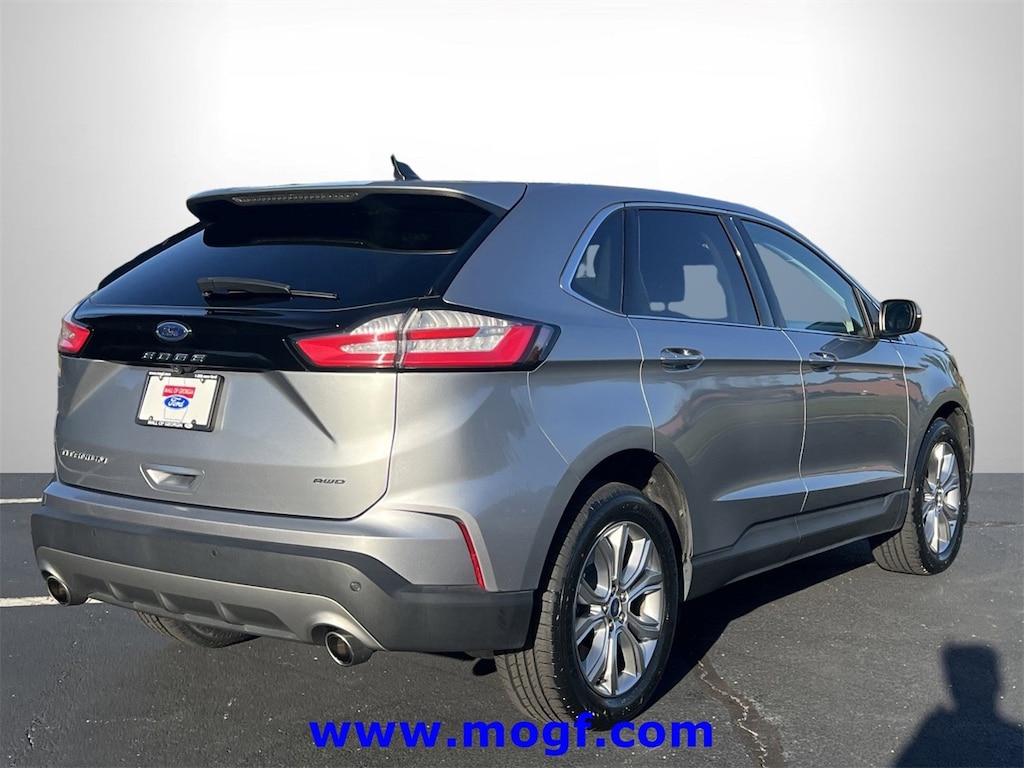 Certified 2022 Ford Edge Titanium SUV