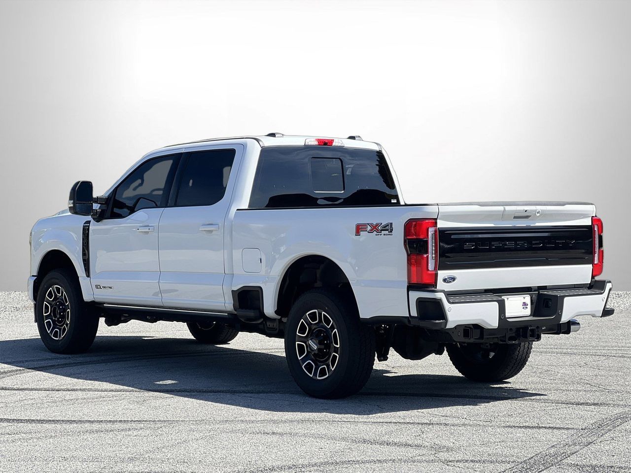 2025 Ford F-350 Super Duty Platinum - Photo 27