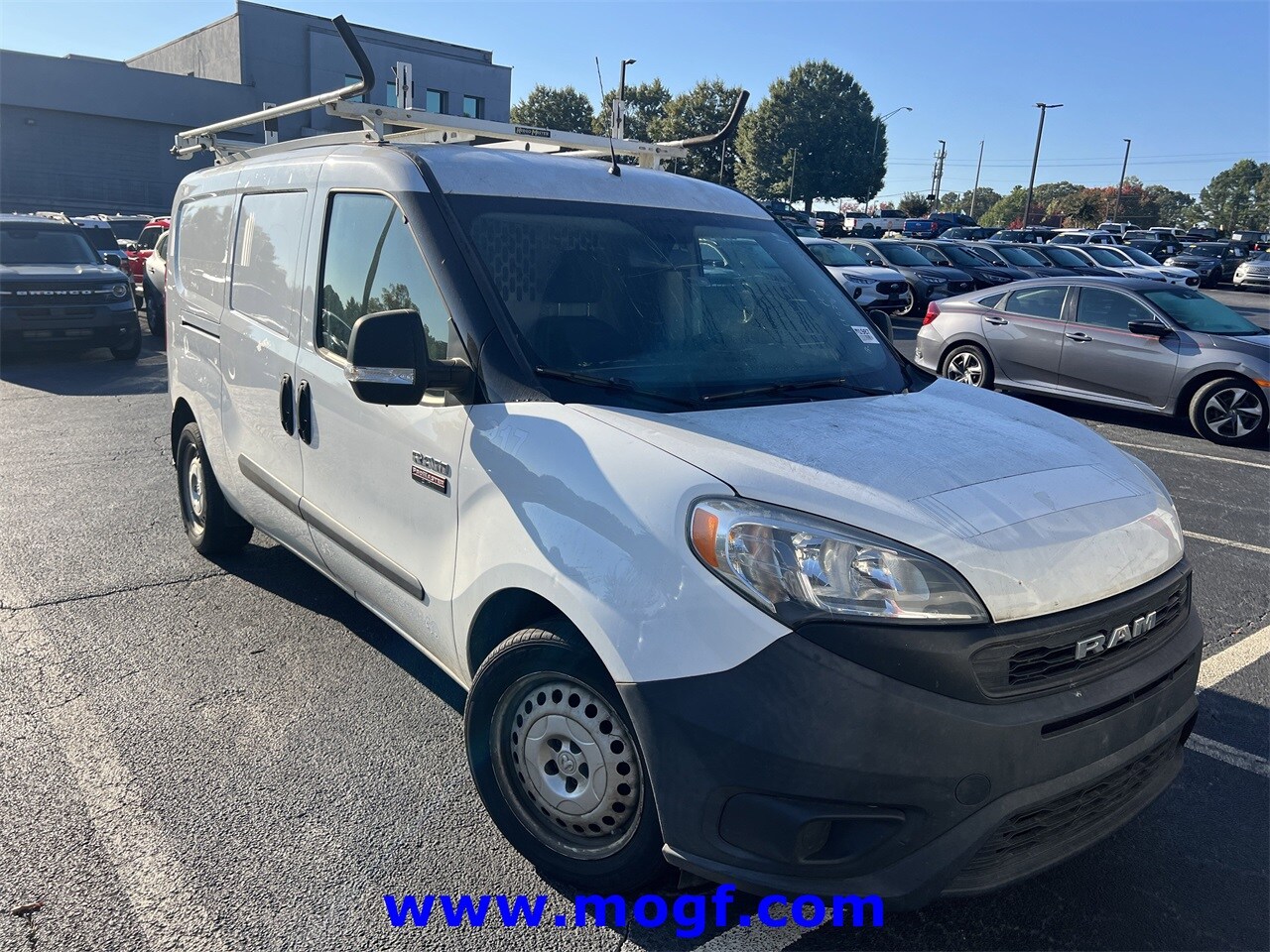 2020 Ram ProMaster City Tradesman Cargo Van photo 2