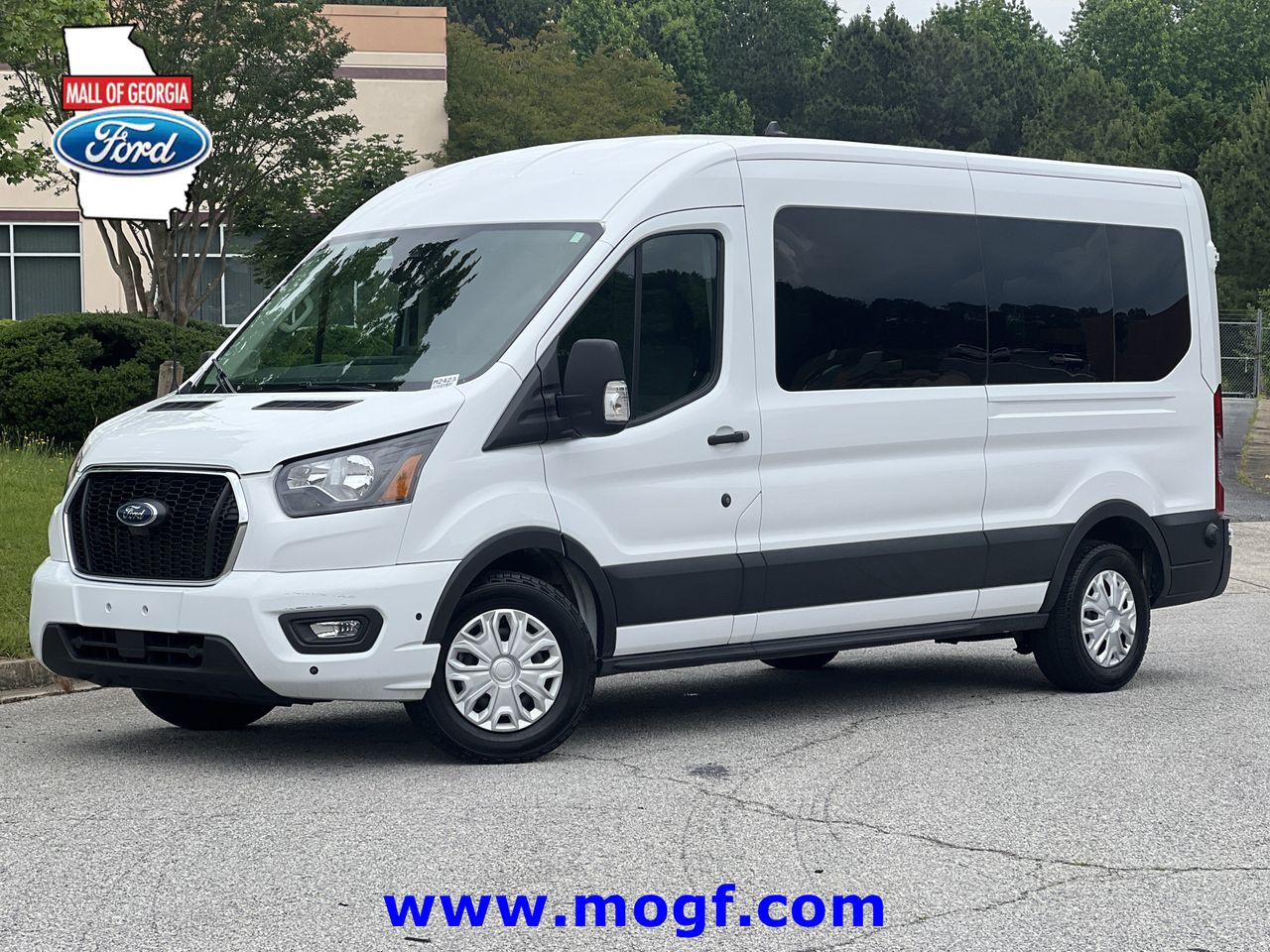 2024 Ford Transit 350 XLT Med Roof Sliding Pass. 148's photo