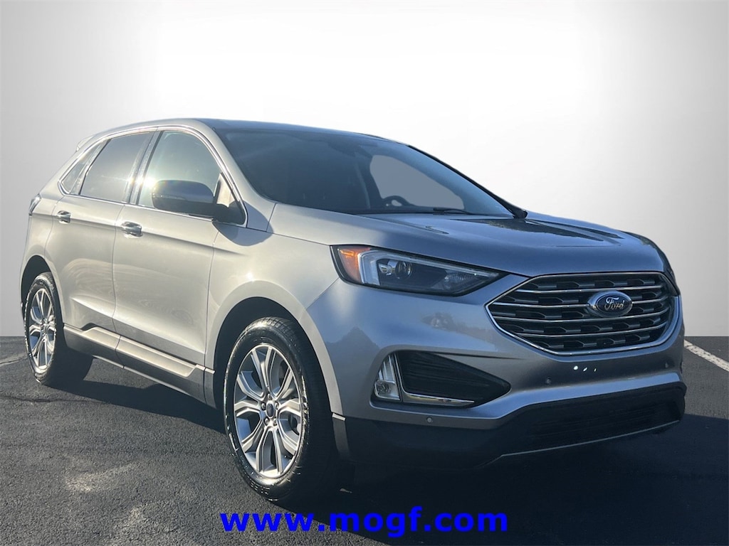 Certified 2022 Ford Edge Titanium SUV