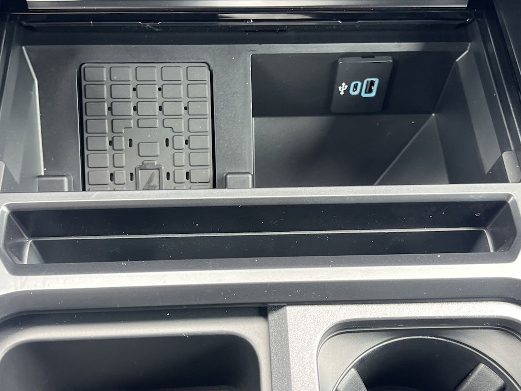 New 2026 Ford F-350 Platinum Truck Crew Cab