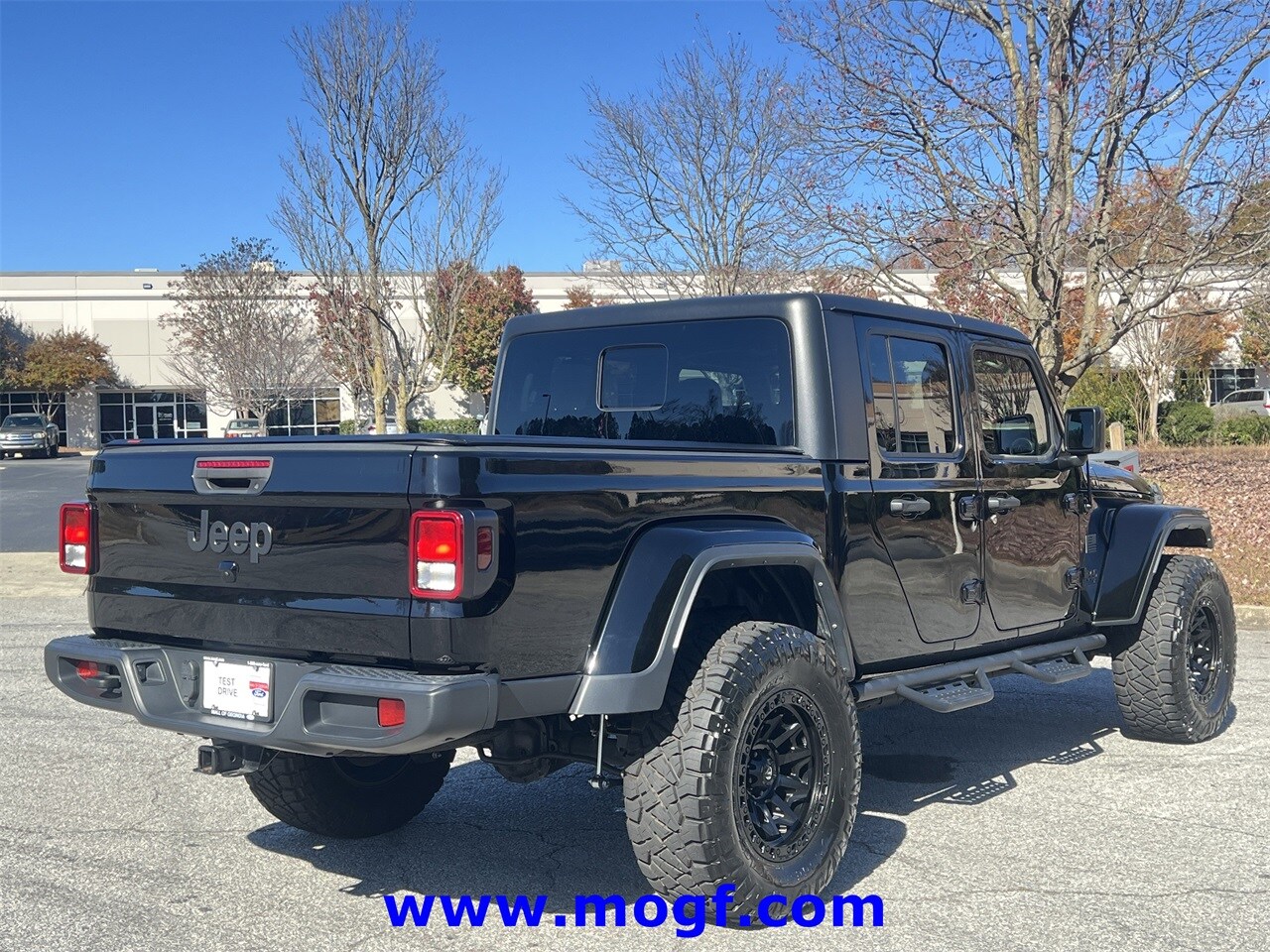 2022 Jeep Gladiator Sport S photo 3