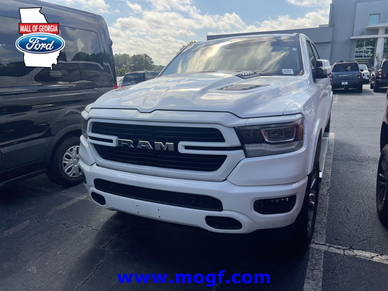 2020 RAM 1500 Laramie 4x4 Crew Cab 5'7's photo