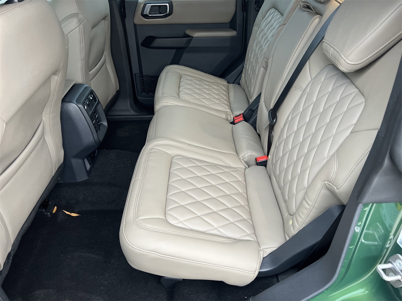 2025 Ford Bronco 4-Door Base - Photo 17