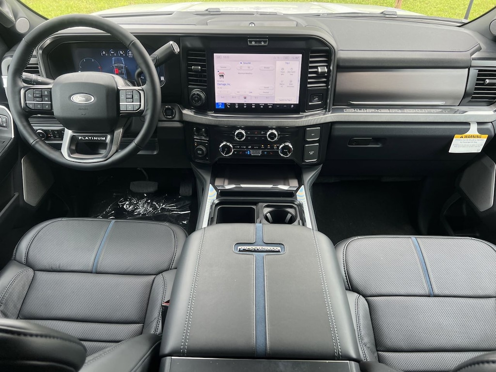 New 2026 Ford F-350 Platinum Truck Crew Cab