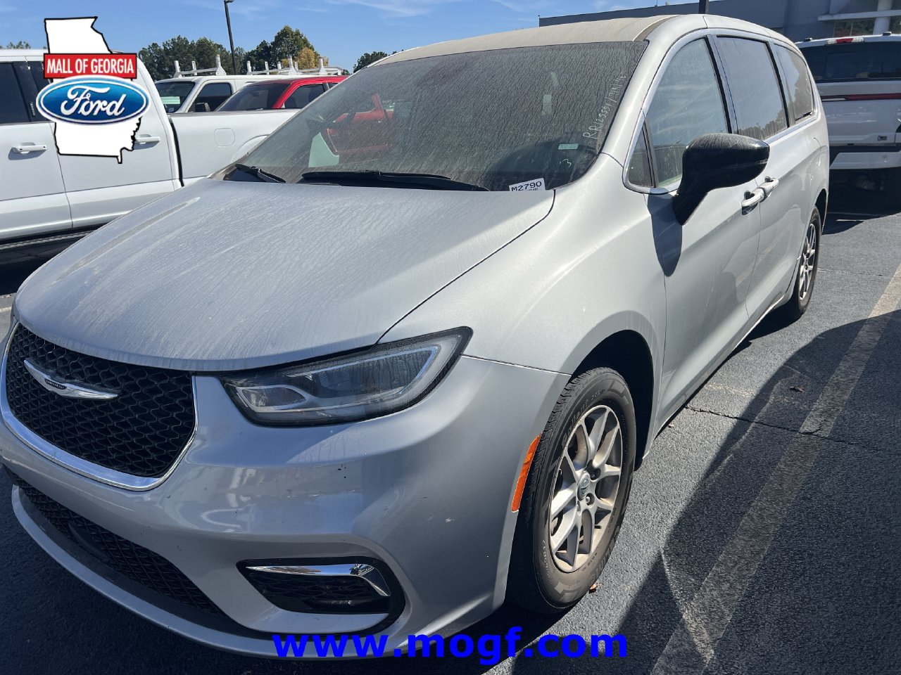  Chrysler Pacifica