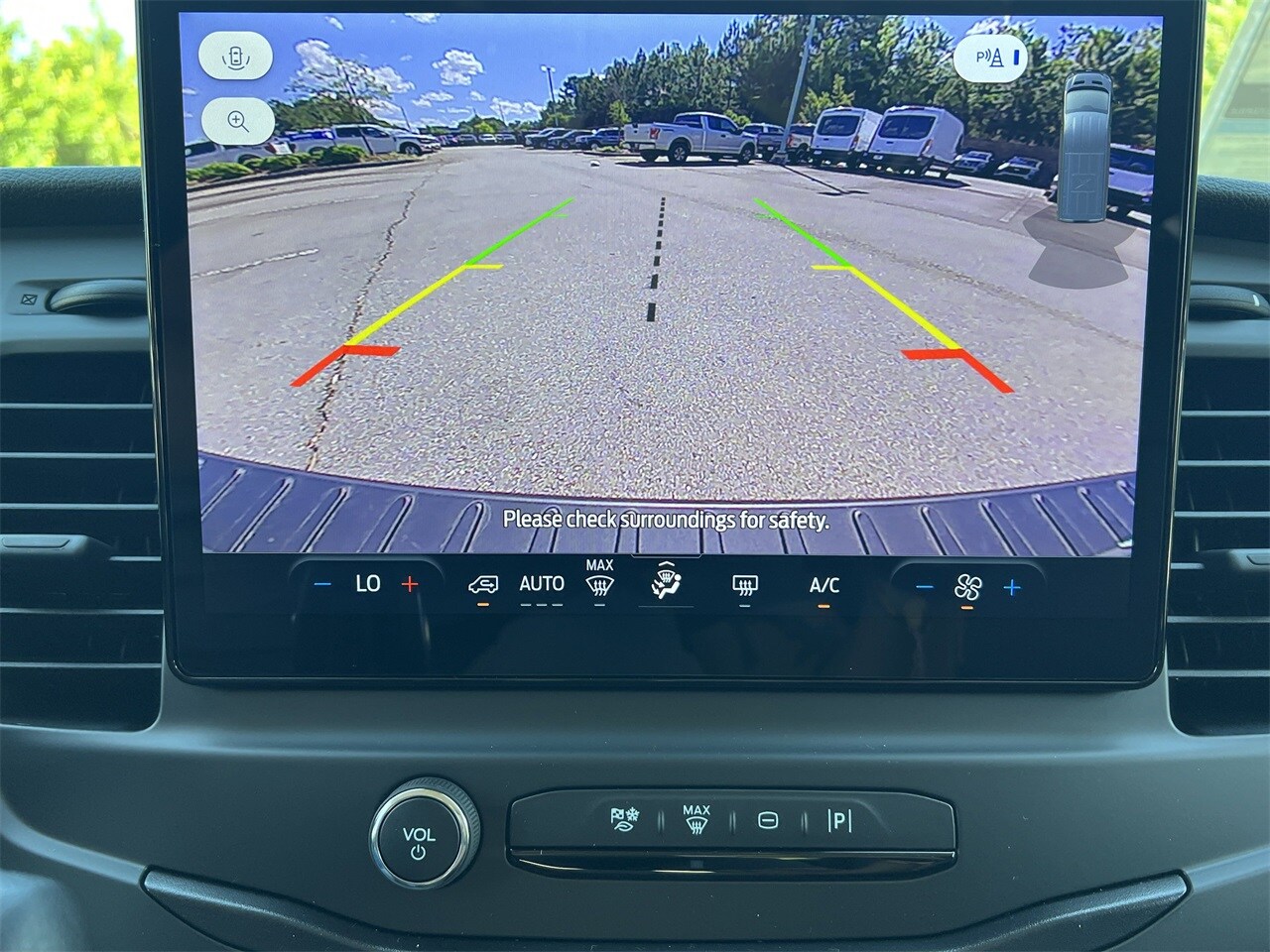 2025 Ford Transit photo 3