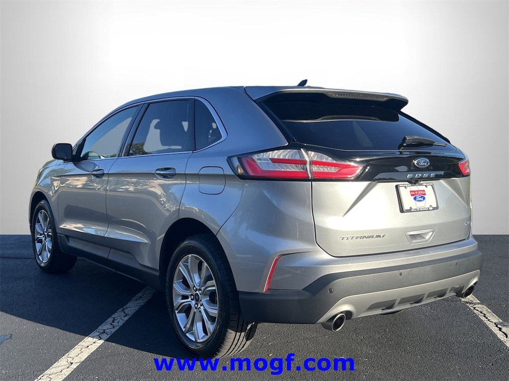 Certified 2022 Ford Edge Titanium SUV