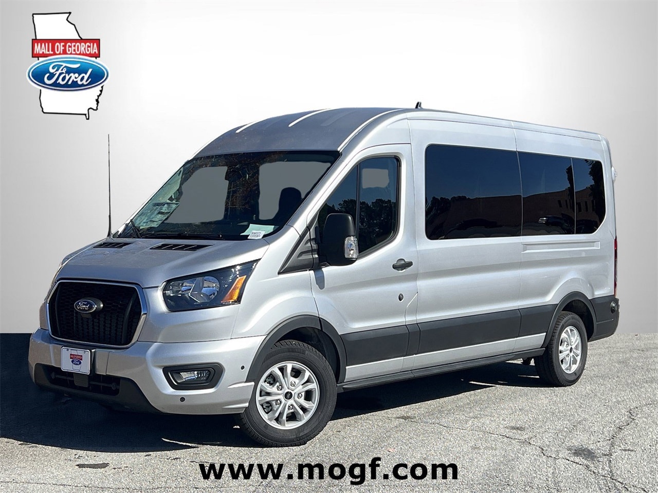 2025 Ford Transit Passenger Van XLT's photo