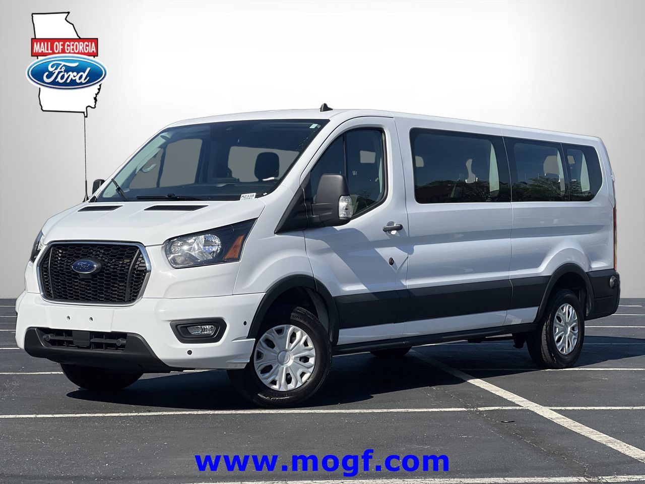 2024 Ford Transit 350 XLT Low Roof Sliding Pass. 148's photo