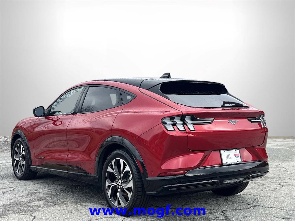 Used 2022 Ford Mustang Mach-E Premium SUV