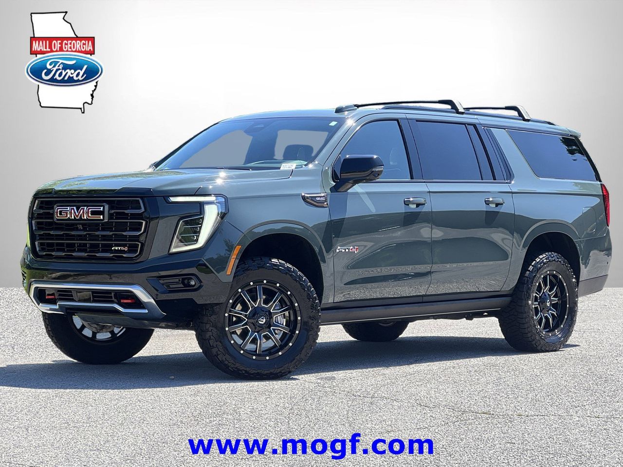 2026 GMC Yukon 4WD AT4 Ultimate AWD's photo