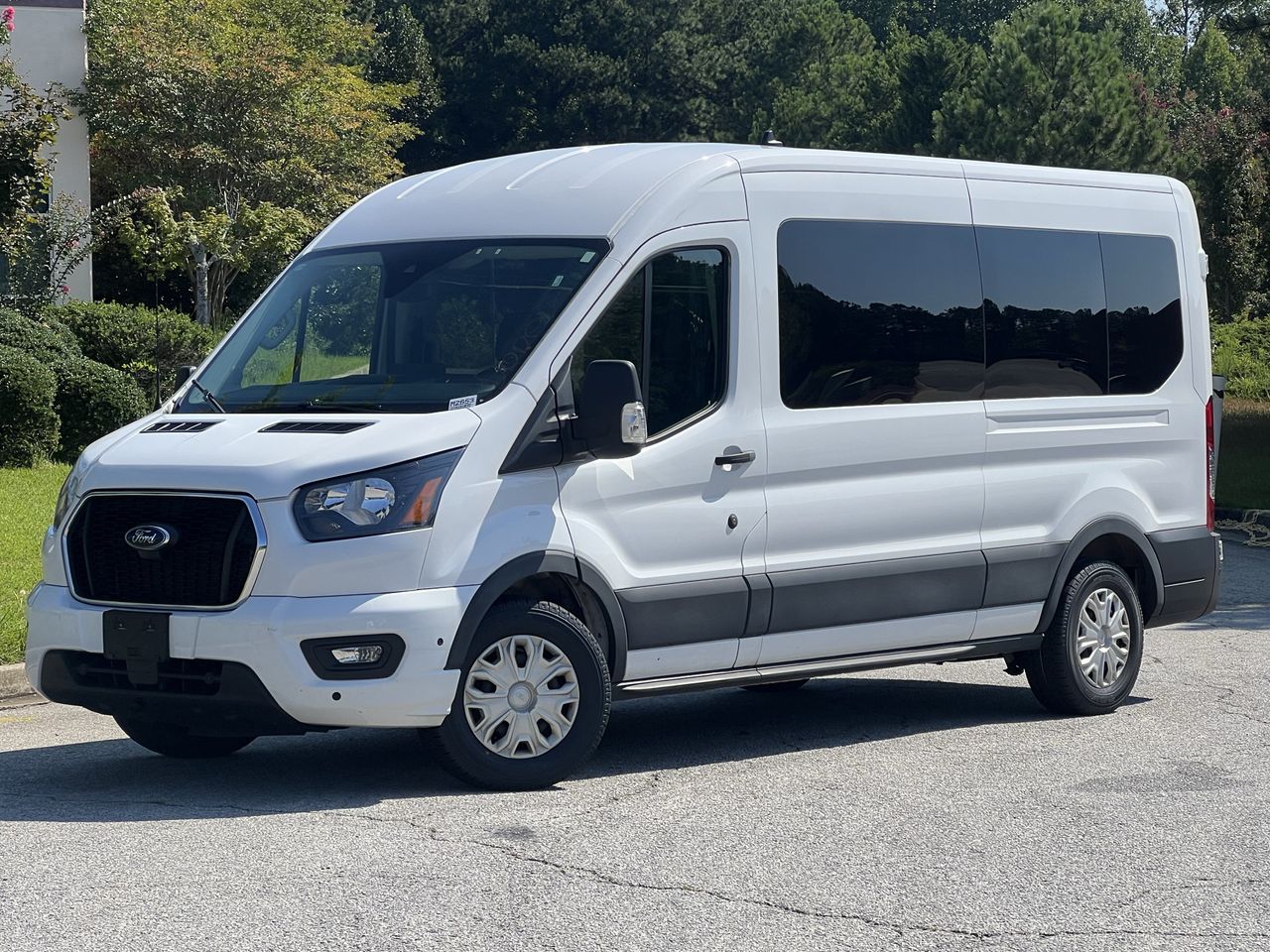  2025 Ford Transit Passenger 350 XLT Medium Roof LB RWD   
