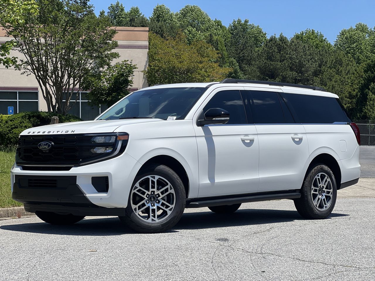 2026 Ford Expedition Active MAX 4x4's photo