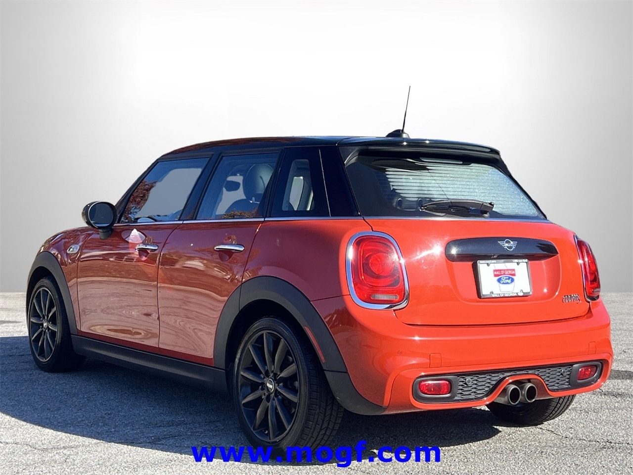 Used 2019 MINI Hardtop 4 Door S with VIN WMWXU3C51K2H86586 for sale in Sugar Hill, GA