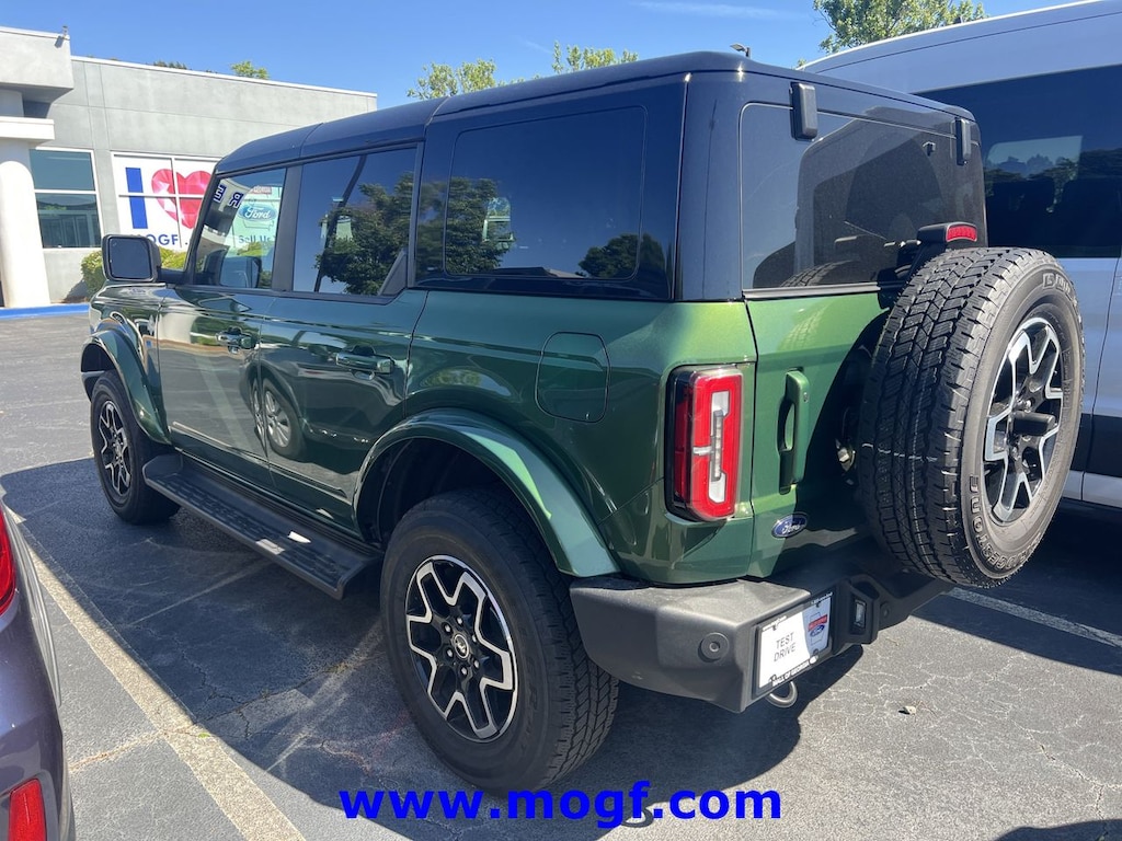 Certified 2025 Ford Bronco Outer Banks SUV