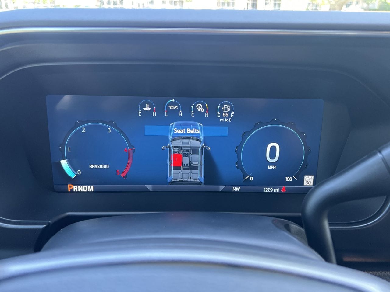 2025 Ford F-350 Super Duty Platinum - Photo 11