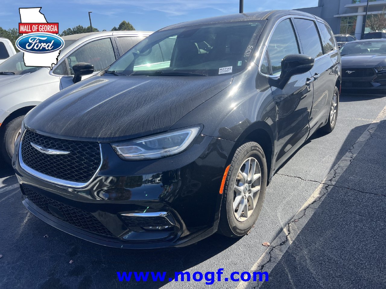  Chrysler Pacifica