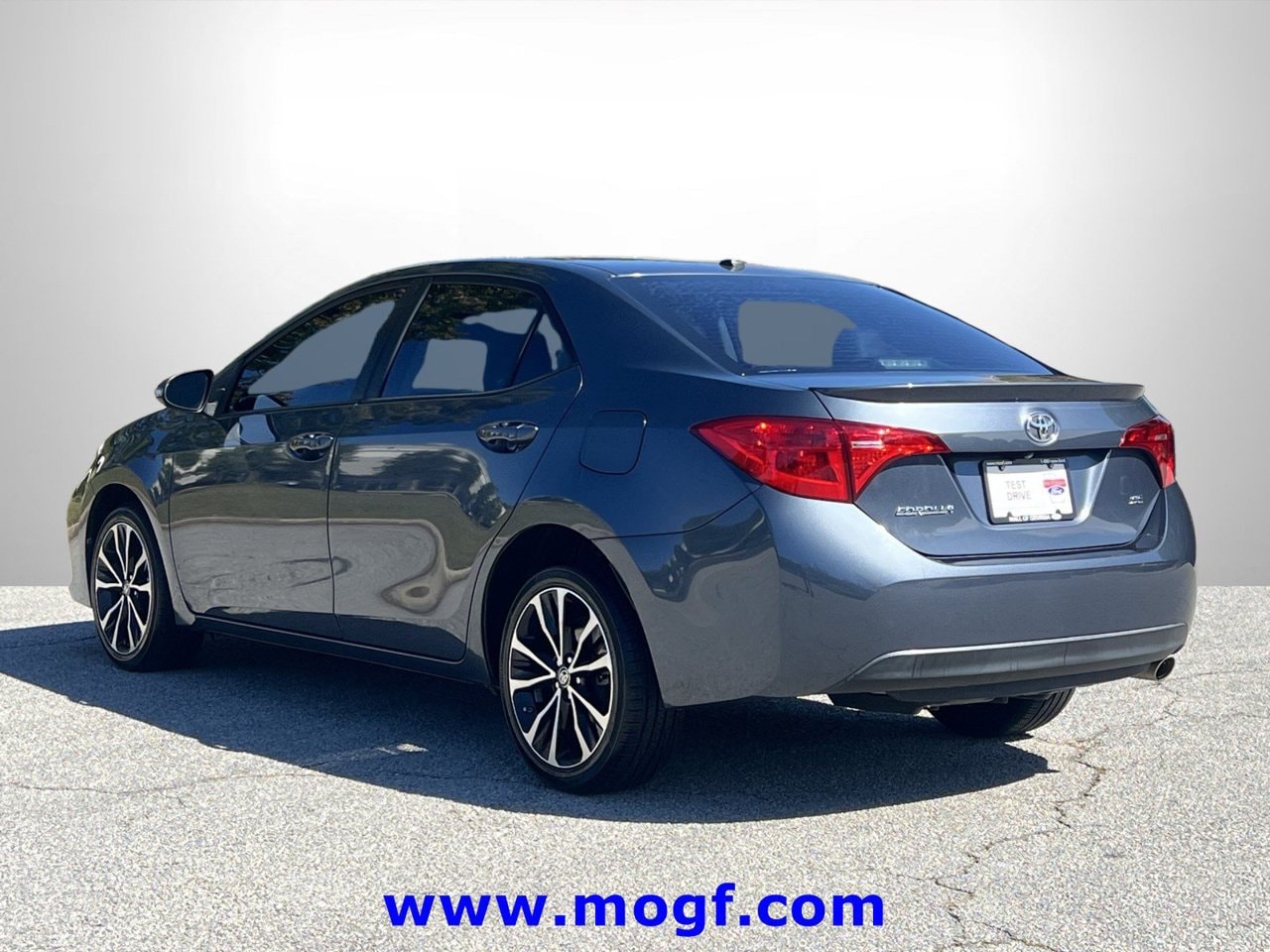 Used 2018 Toyota Corolla SE with VIN 5YFBURHE2JP814644 for sale in Sugar Hill, GA