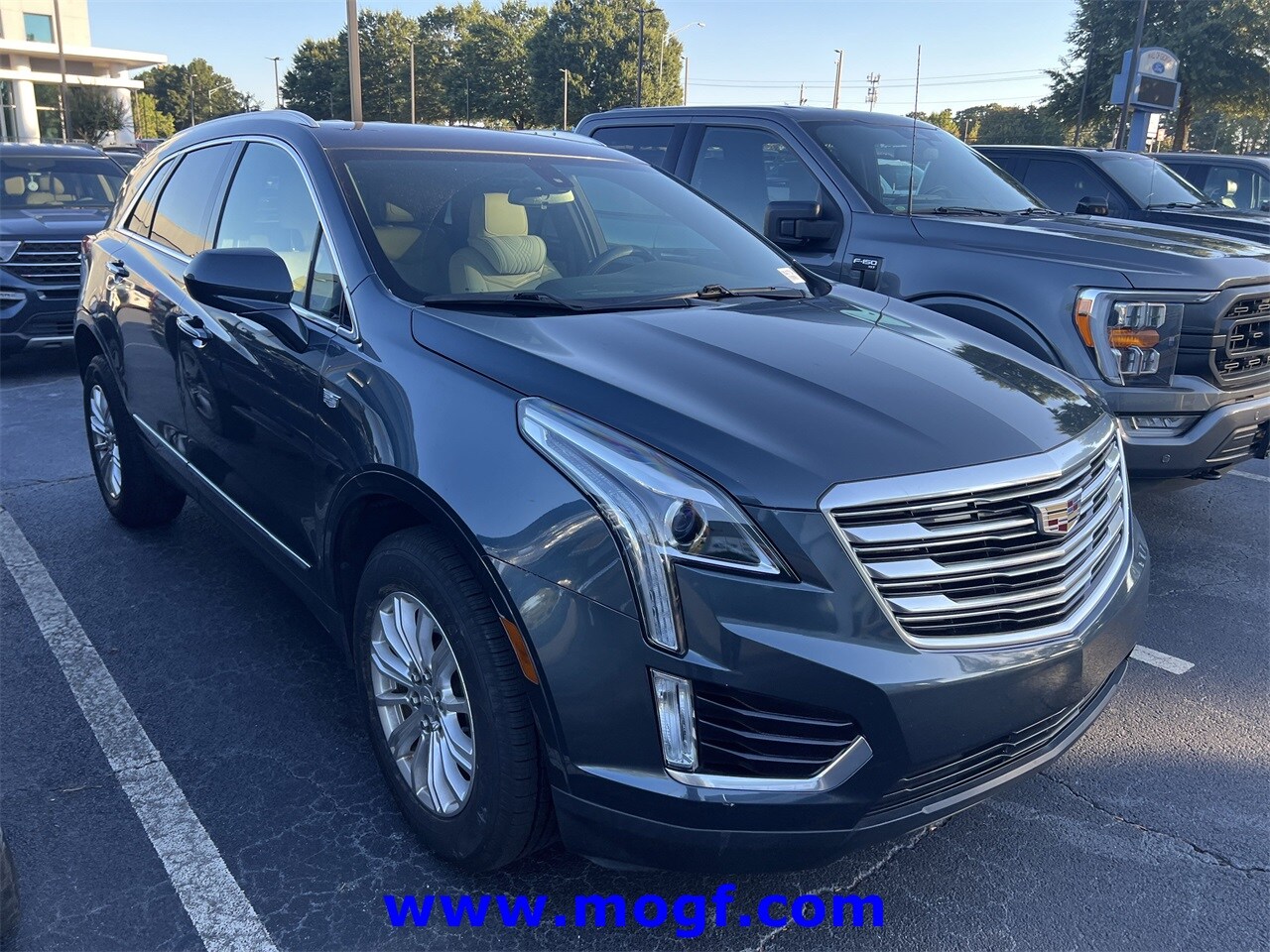 2019 Cadillac XT5 Base photo 3