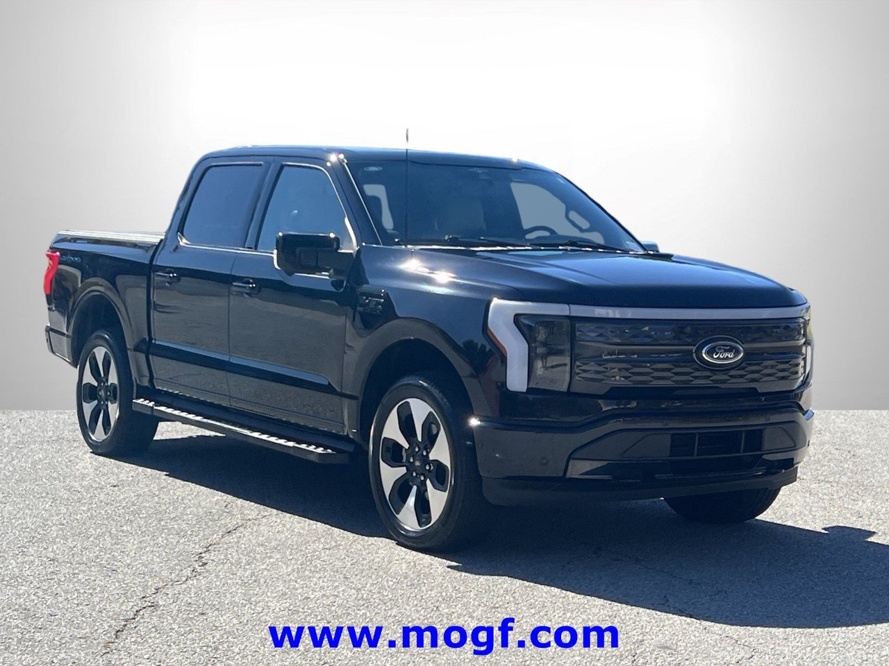Certified 2023 Ford F-150 Lightning Platinum Truck