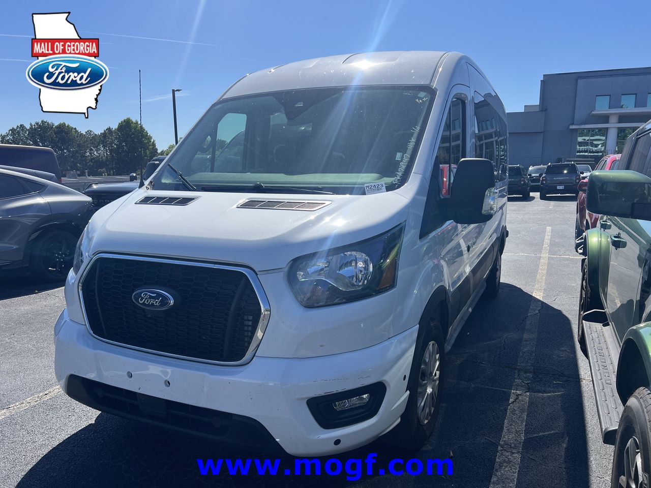 2024 Ford Transit 350 XLT Med Roof Sliding Pass. 148's photo