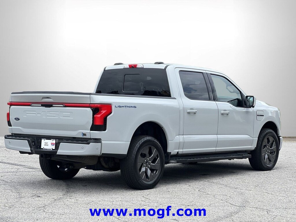 Used 2023 Ford F-150 Lightning Lariat Truck