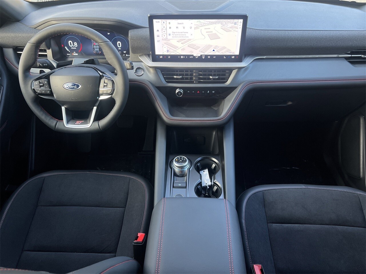 2026 Ford Explorer ST photo 2