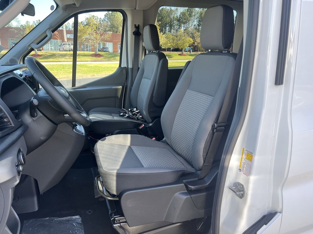 New 2026 Ford Transit-350 Passenger Wagon Medium Roof Van