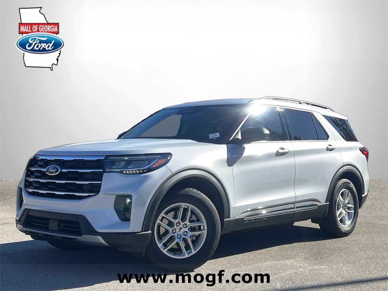 2025 Ford Explorer Active's photo