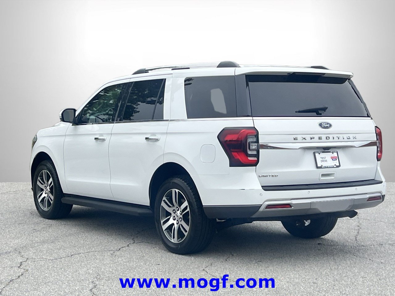 Used 2024 Ford Expedition Limited SUV