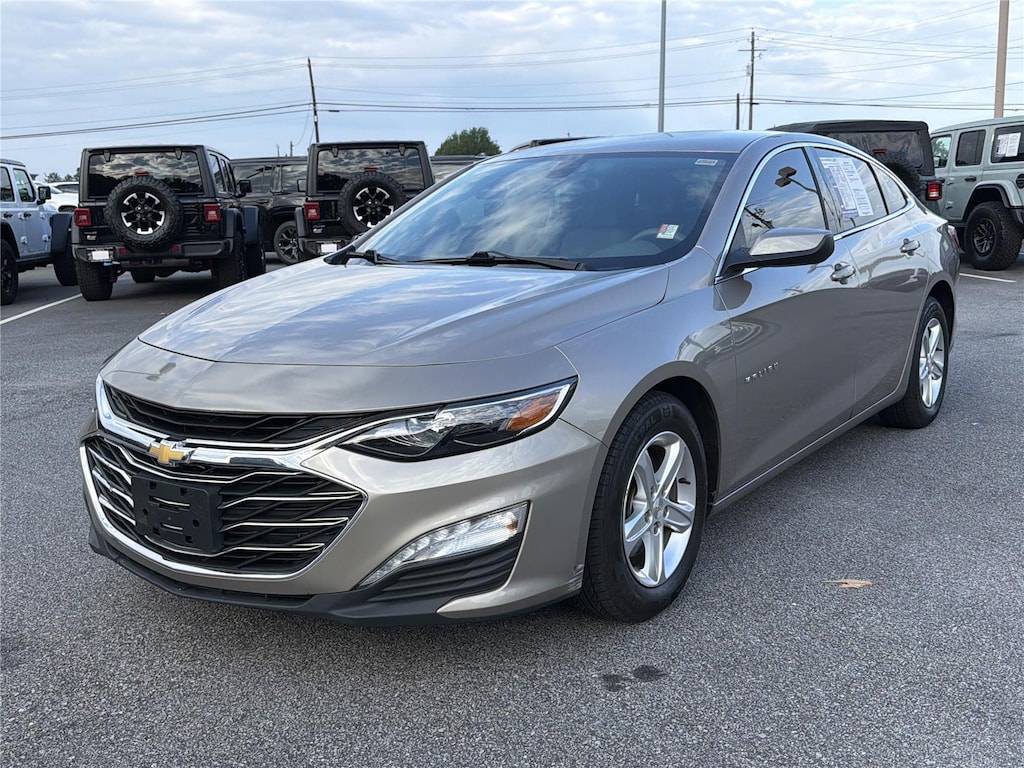 Used 2022 Chevrolet Malibu LT Sedan