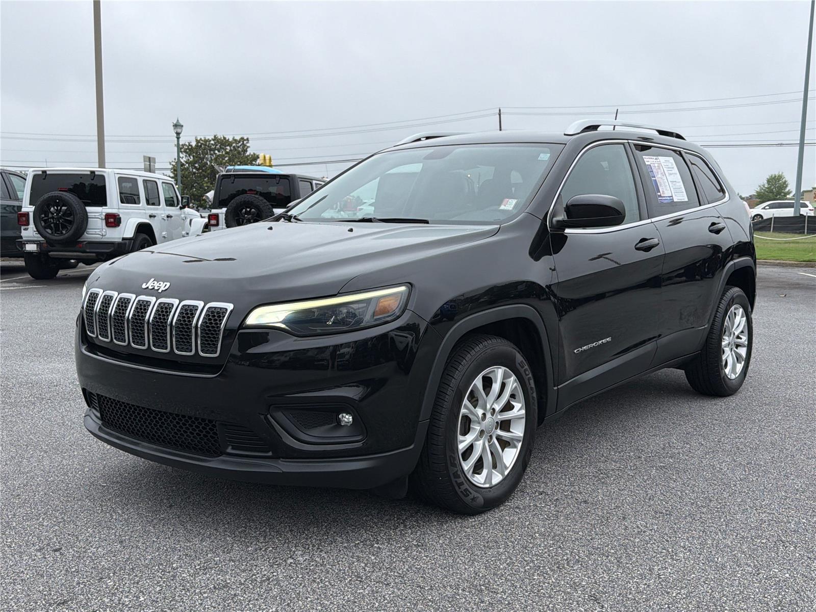 Used 2019 Jeep Cherokee Latitude with VIN 1C4PJLCB0KD454092 for sale in Buford, GA